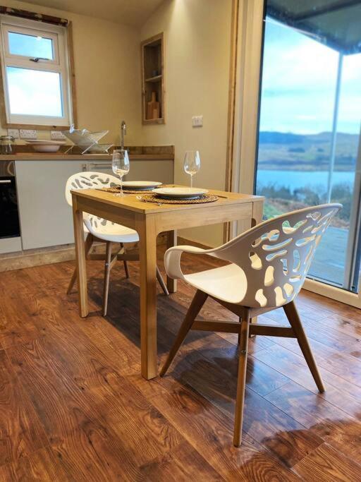 Odhran Lodge, St Conan'S Escape: Home With A View Loch Awe Exteriör bild